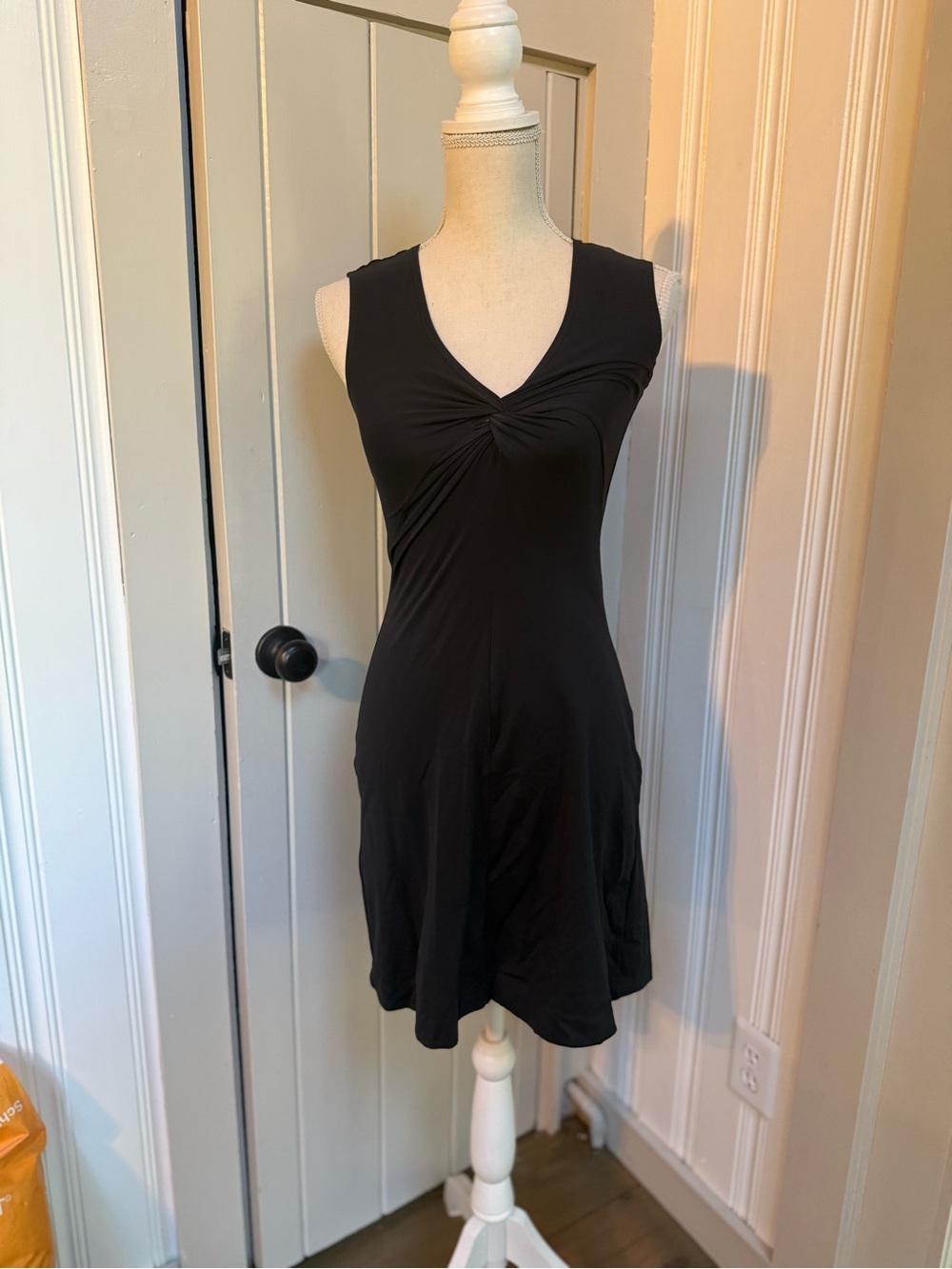 Women's Patagonia Black Twist Front Sleeveless stretch Dress
